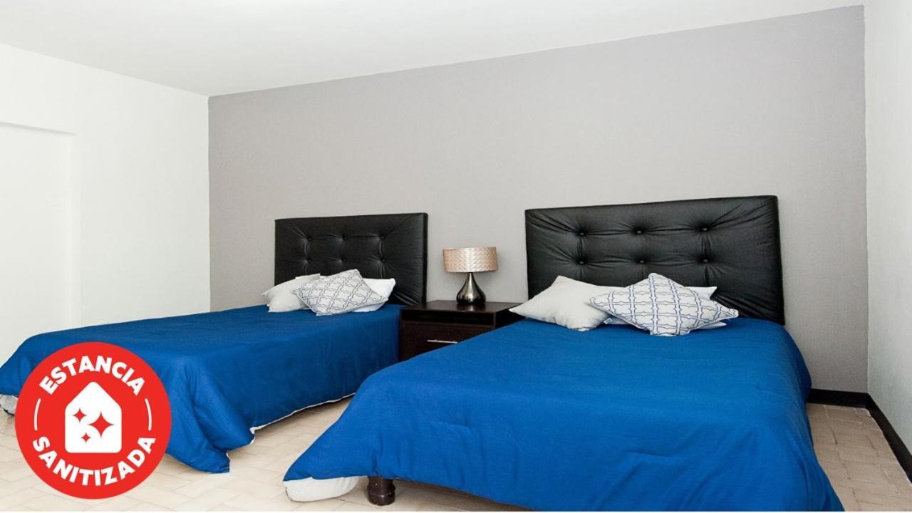 Econosuites Монтерей Екстериор снимка